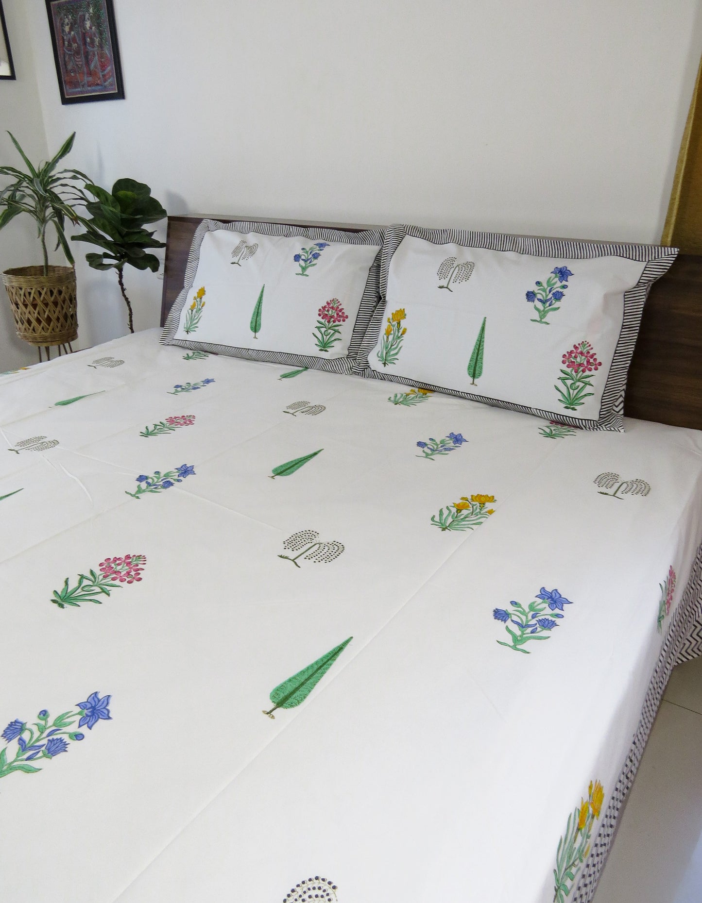 Malhaar Handblock Printed Premium Cotton Bedsheet – Botanical Print with two reversible pillow Cover