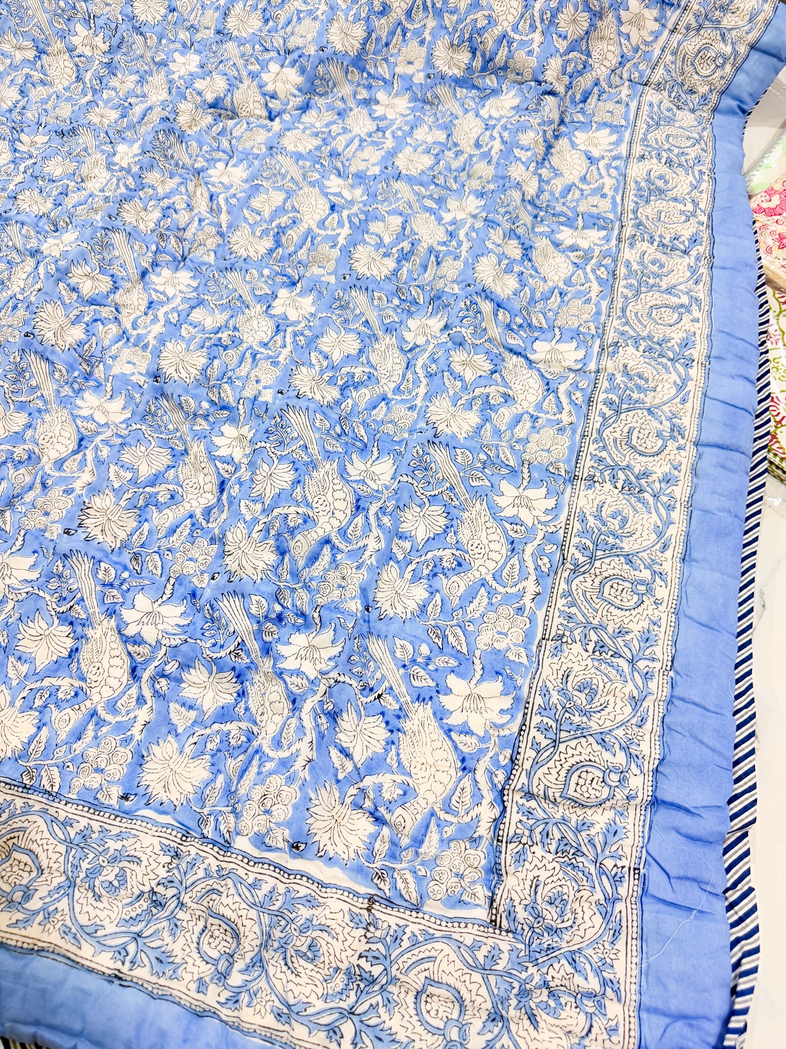 ORA Living Violet White Floral Handblock Reversible Pure Mulmul Cotton Quilt reversible print detail