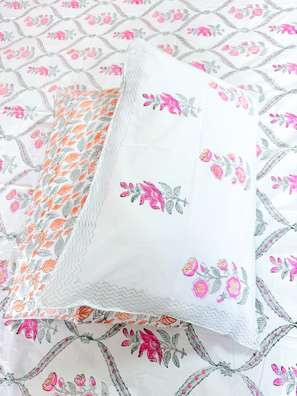 Rose Jal Handblock Premium Cotton Bedsheet Set (Copy)