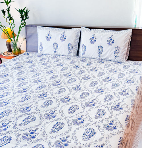Full view of the hand block print on ORA Living Blue & Grey Floral Handblock Premium Cotton Bedsheet Set