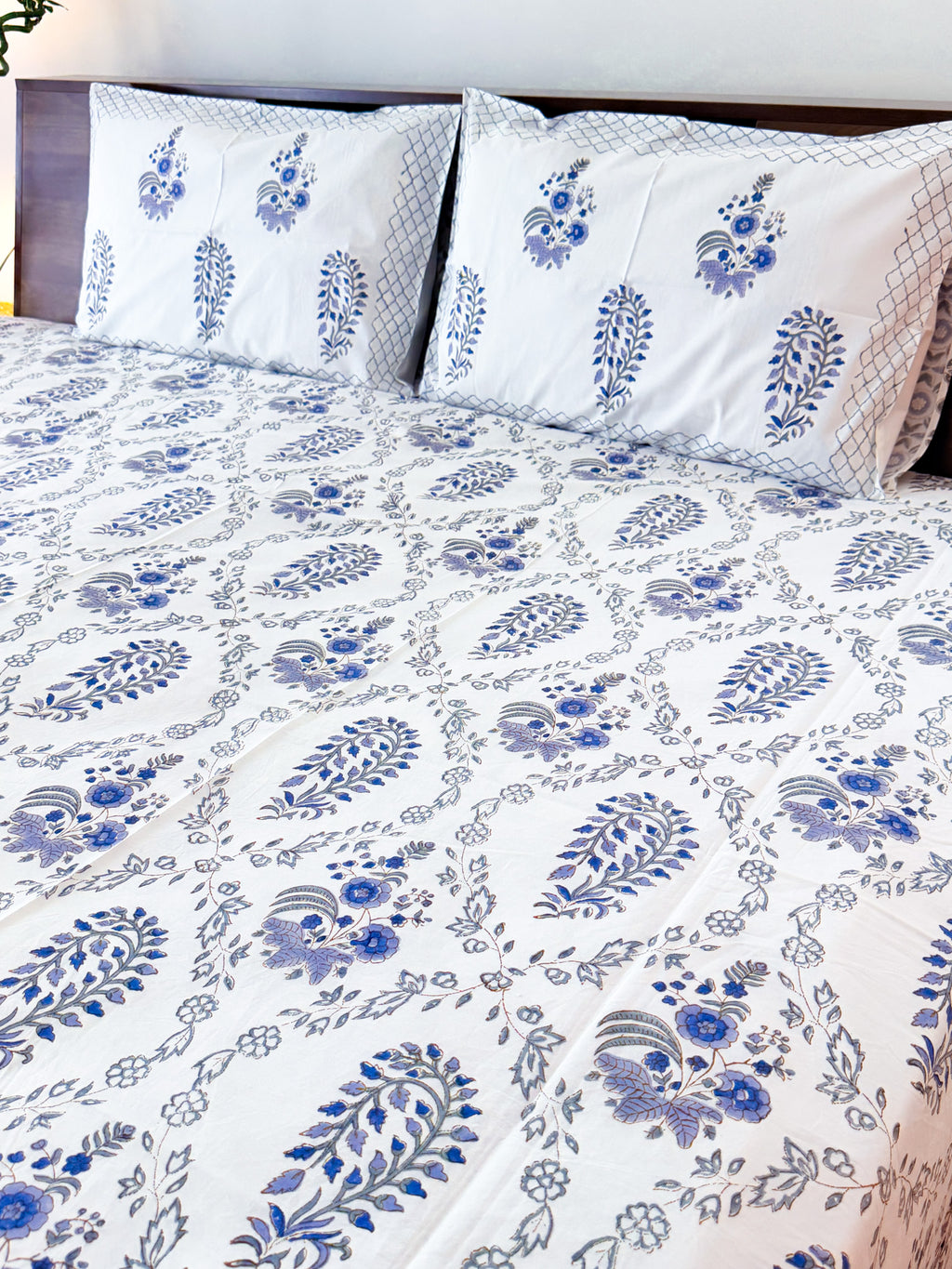 Print detail of ORA Living Blue & Grey Floral Handblock Premium Cotton Bedsheet Set