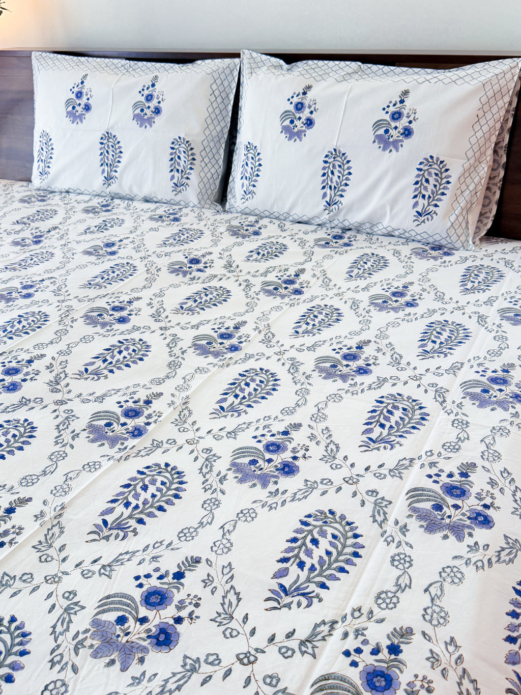 Cotton fabric detail of ORA Living Blue & Grey Floral Handblock Premium Cotton Bedsheet Set