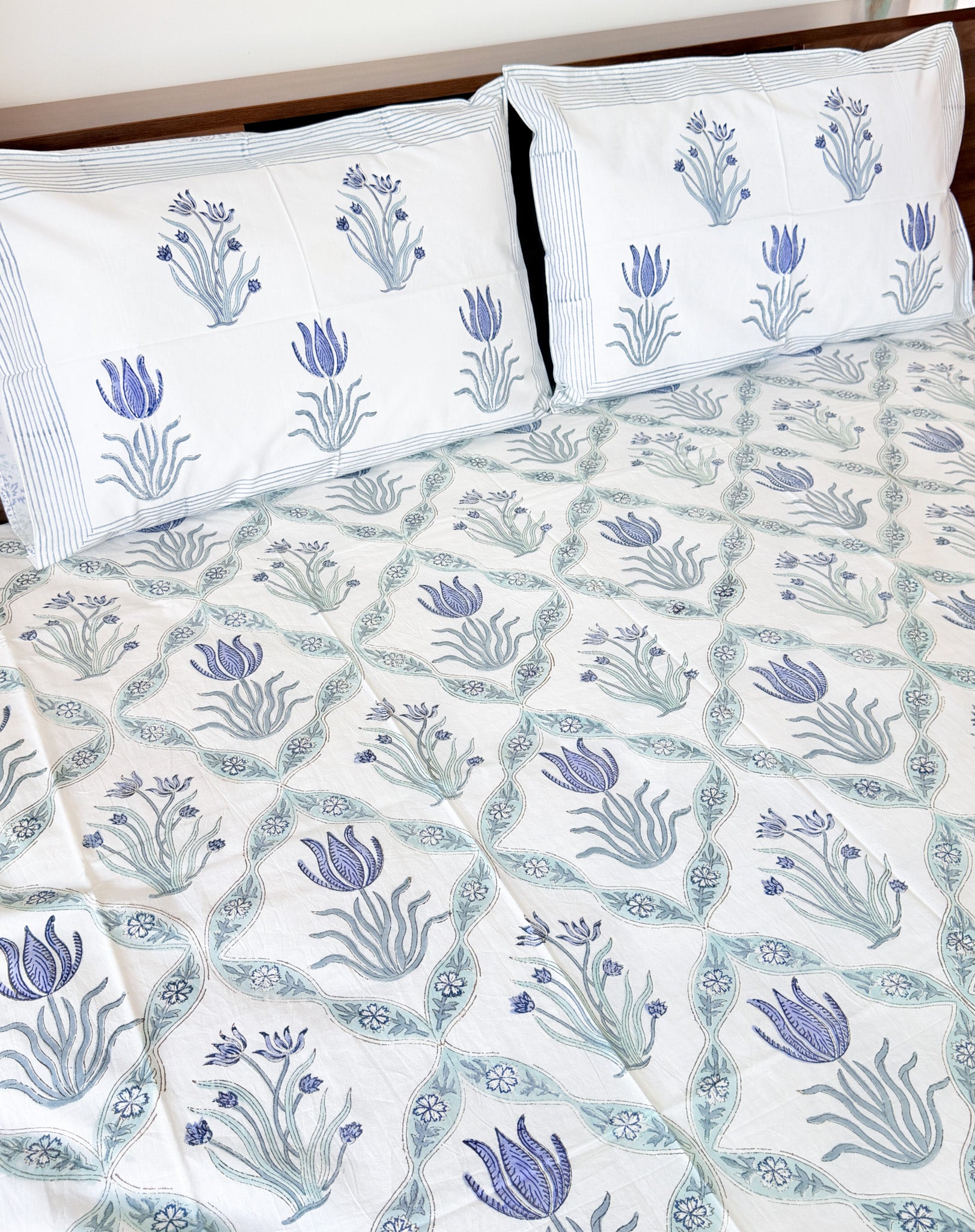 Full view of the hand block print on ORA Living Blue Flower Sage Leaf Handblock Premium Cotton Bedsheet Set