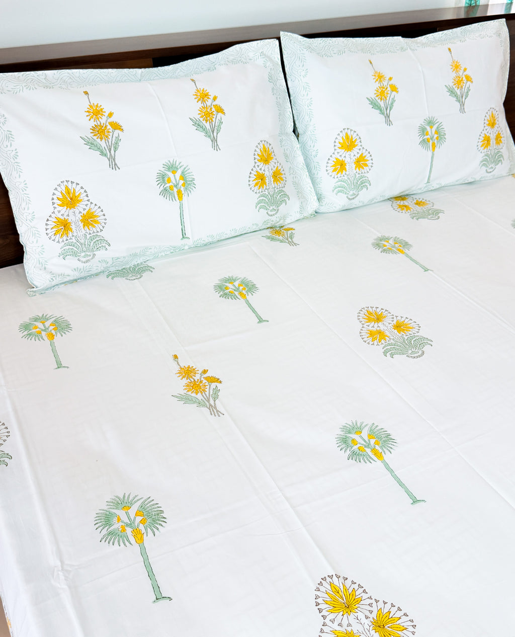 Print detail of ORA Living Primrose Green Leaf Handblock Premium Cotton Bedsheet Set