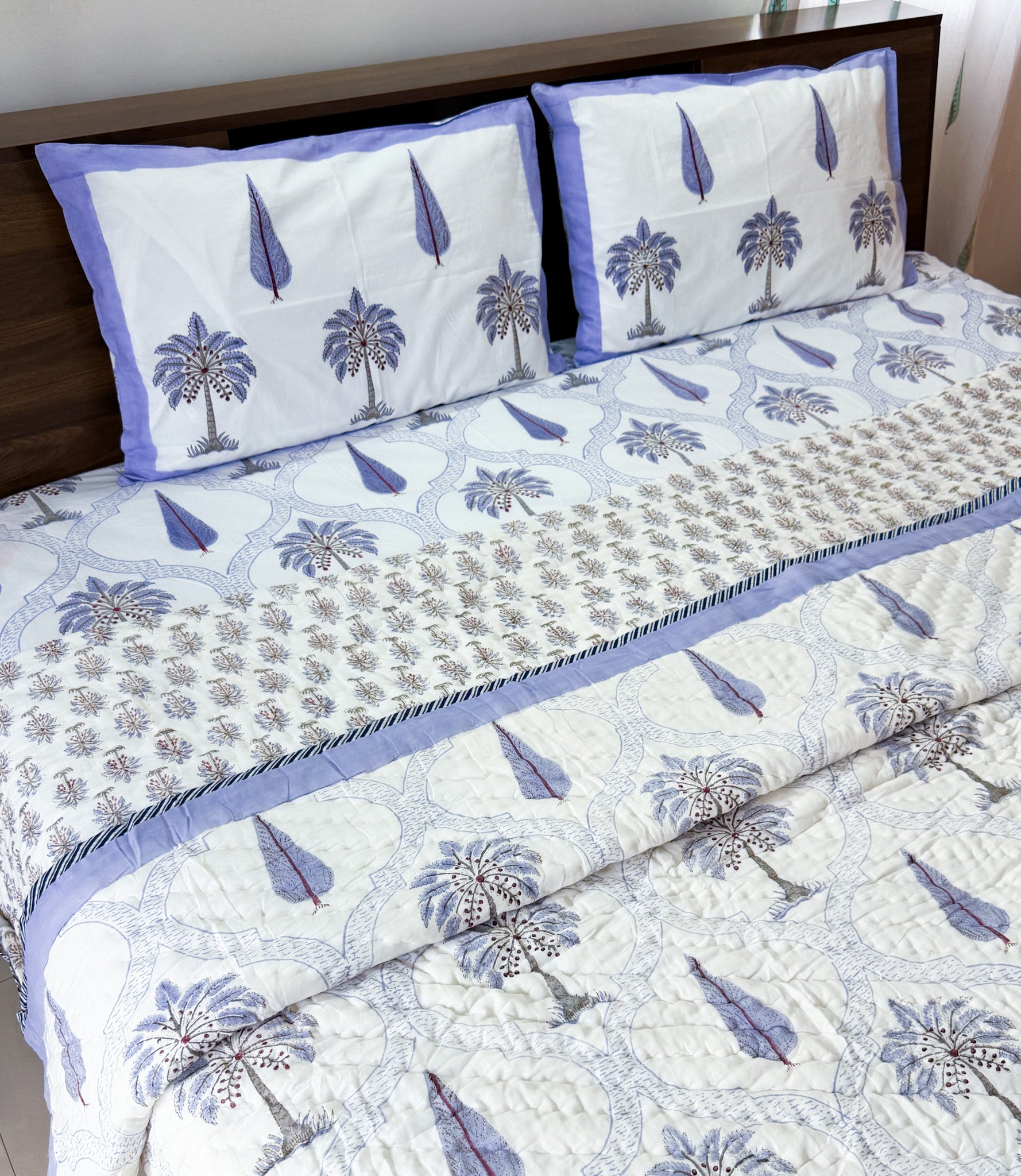 ORA Living Indigo Palm Frame Handblock Reversible Pure Mulmul Cotton Quilt reversible print detail