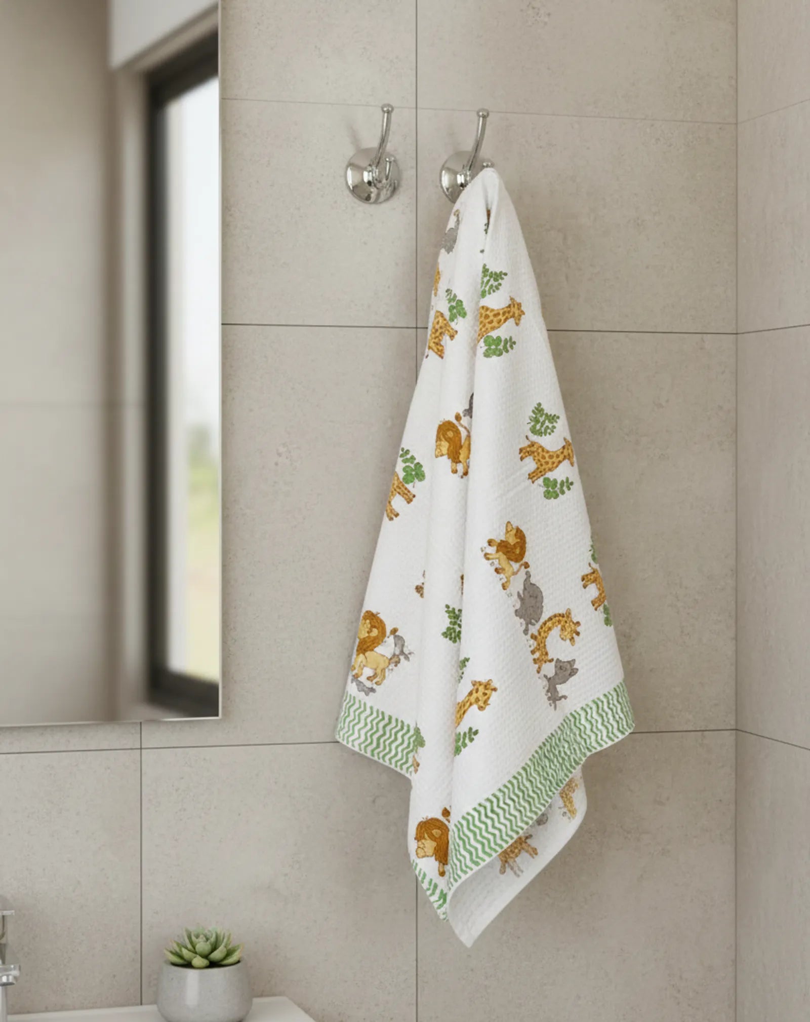 Animal Dancing Handblock Waffle Cotton Kids Bath Towel image 4