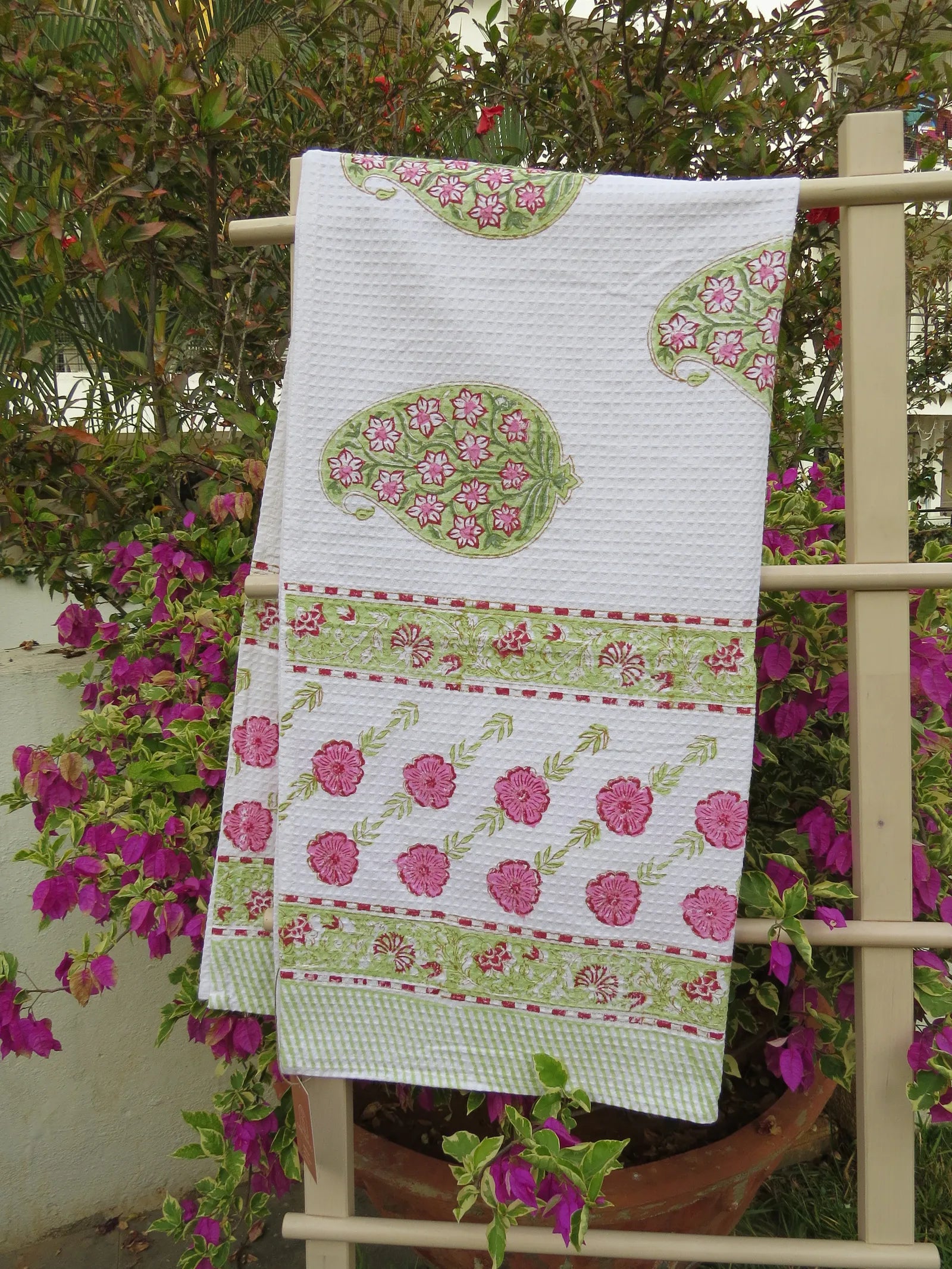 Big Paisley Handblock Waffle Cotton Bath Towel image 1
