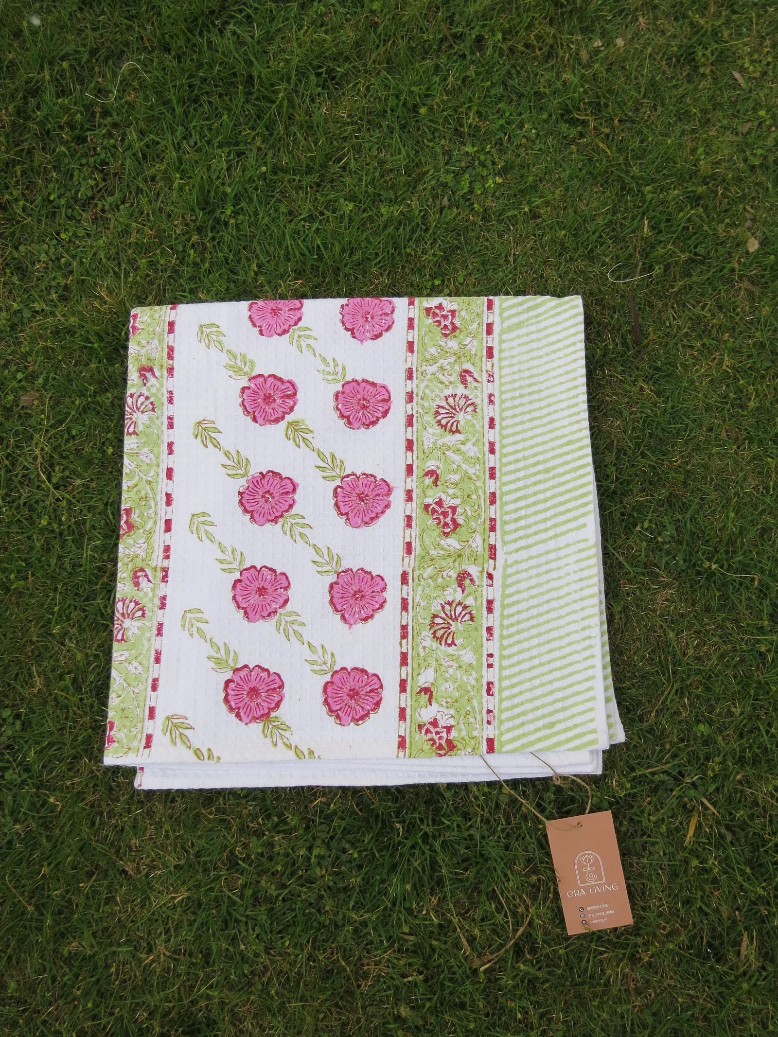 Big Paisley Handblock Waffle Cotton Bath Towel image 2