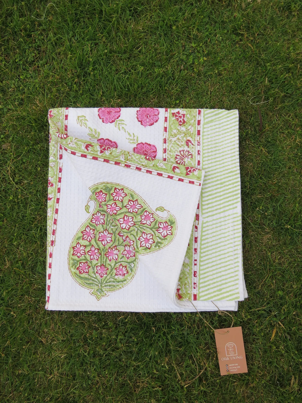 Big Paisley Handblock Waffle Cotton Bath Towel image 3