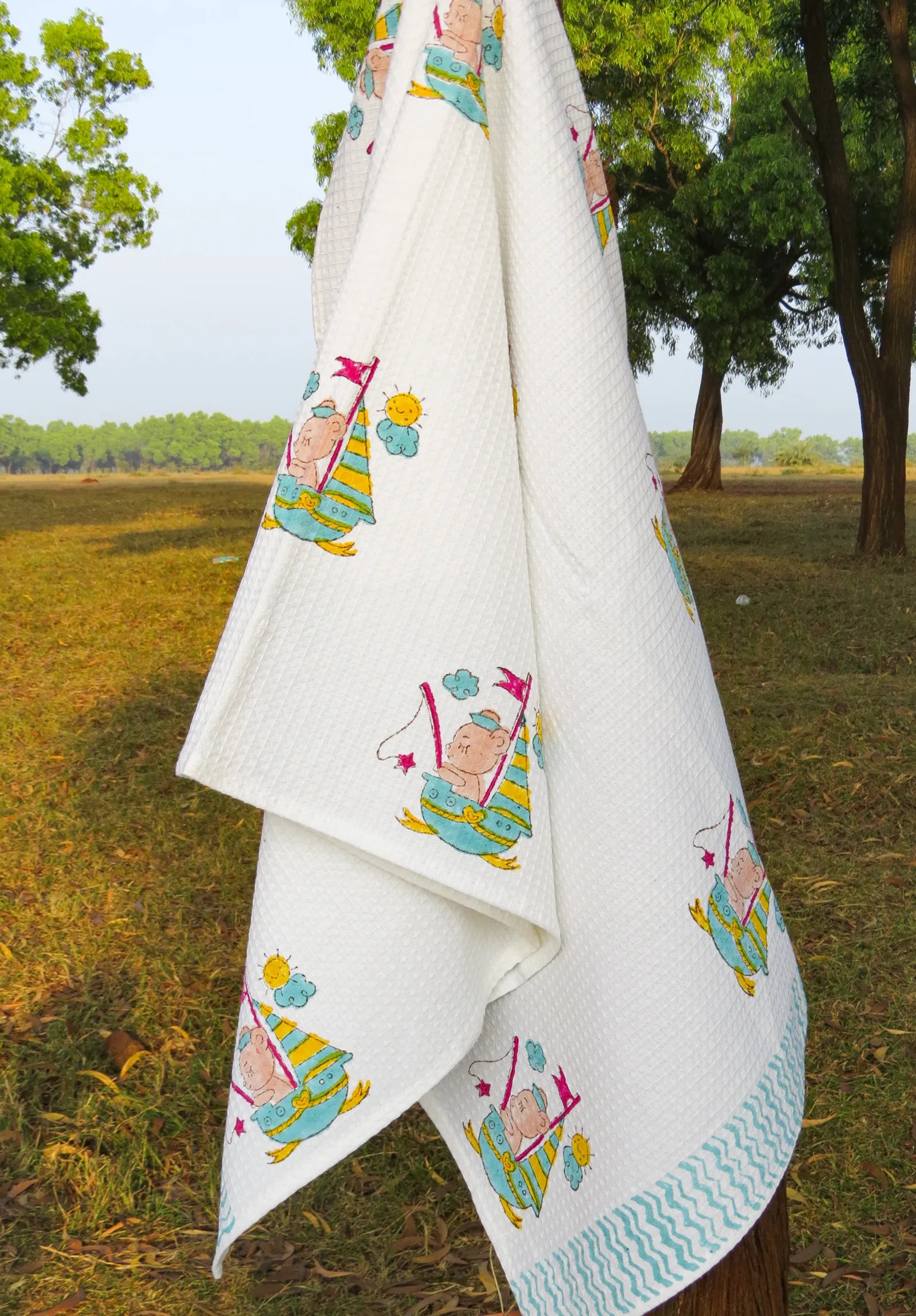 Bunny In Boat Handblock Waffle Cotton Kids Bath Towel image 3
