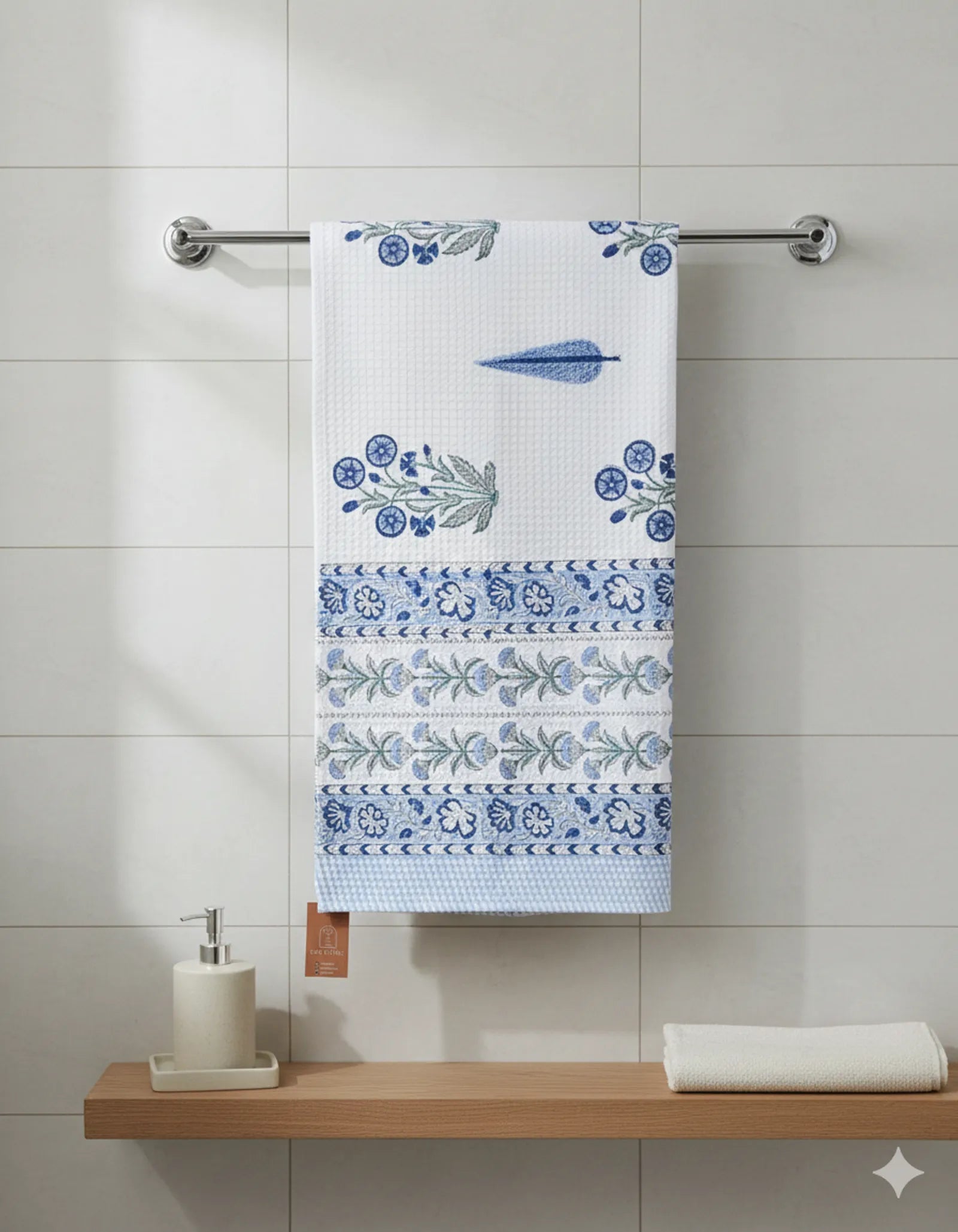 Cypress Flower Leaf Handblock Waffle Cotton Bath Towel image 2