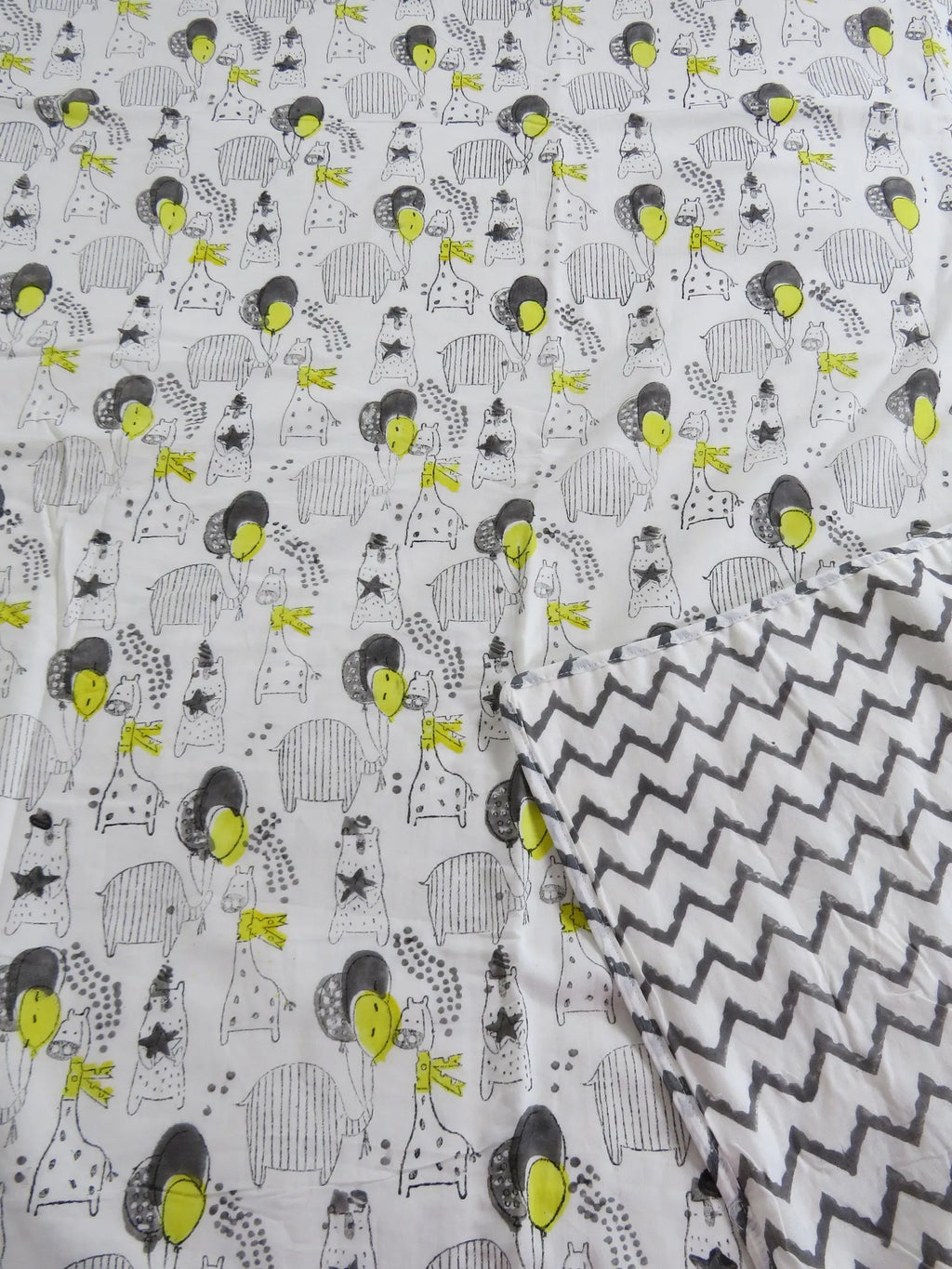 Grey & Yellow Balloon Handblock Mul Cotton Kids Dohar image 2