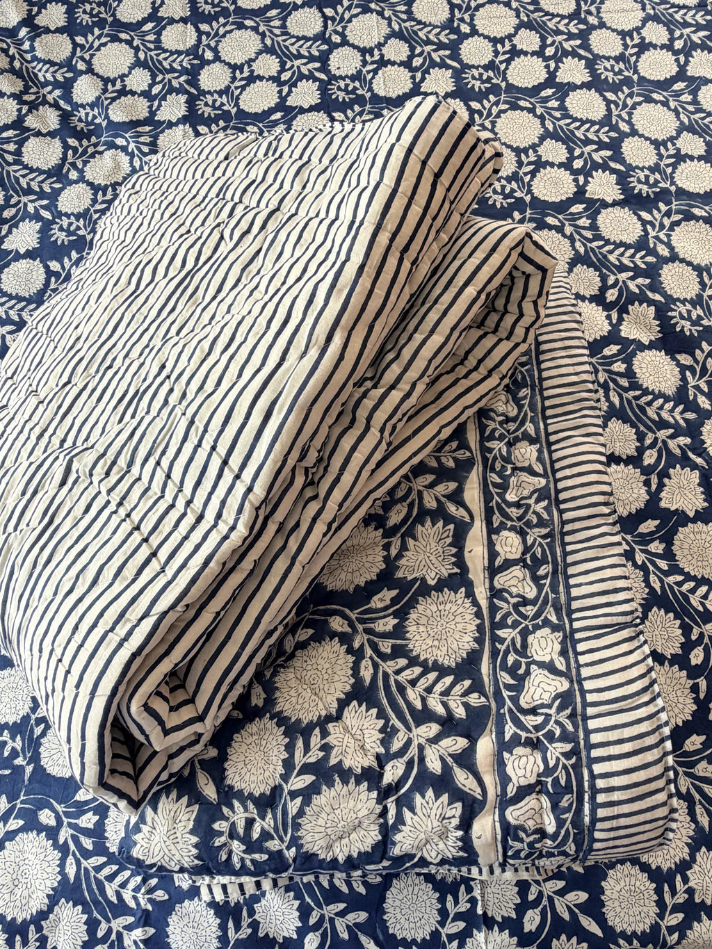 Indigo Floral Handblock Mul Cotton Quilt Single image 2