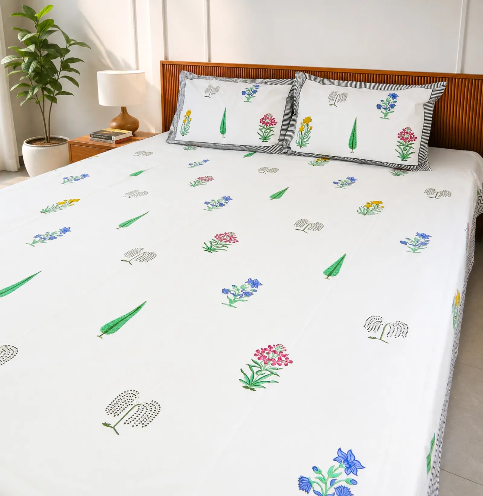 Malhaar Handblock Premium Cotton Bedsheet Set image 1