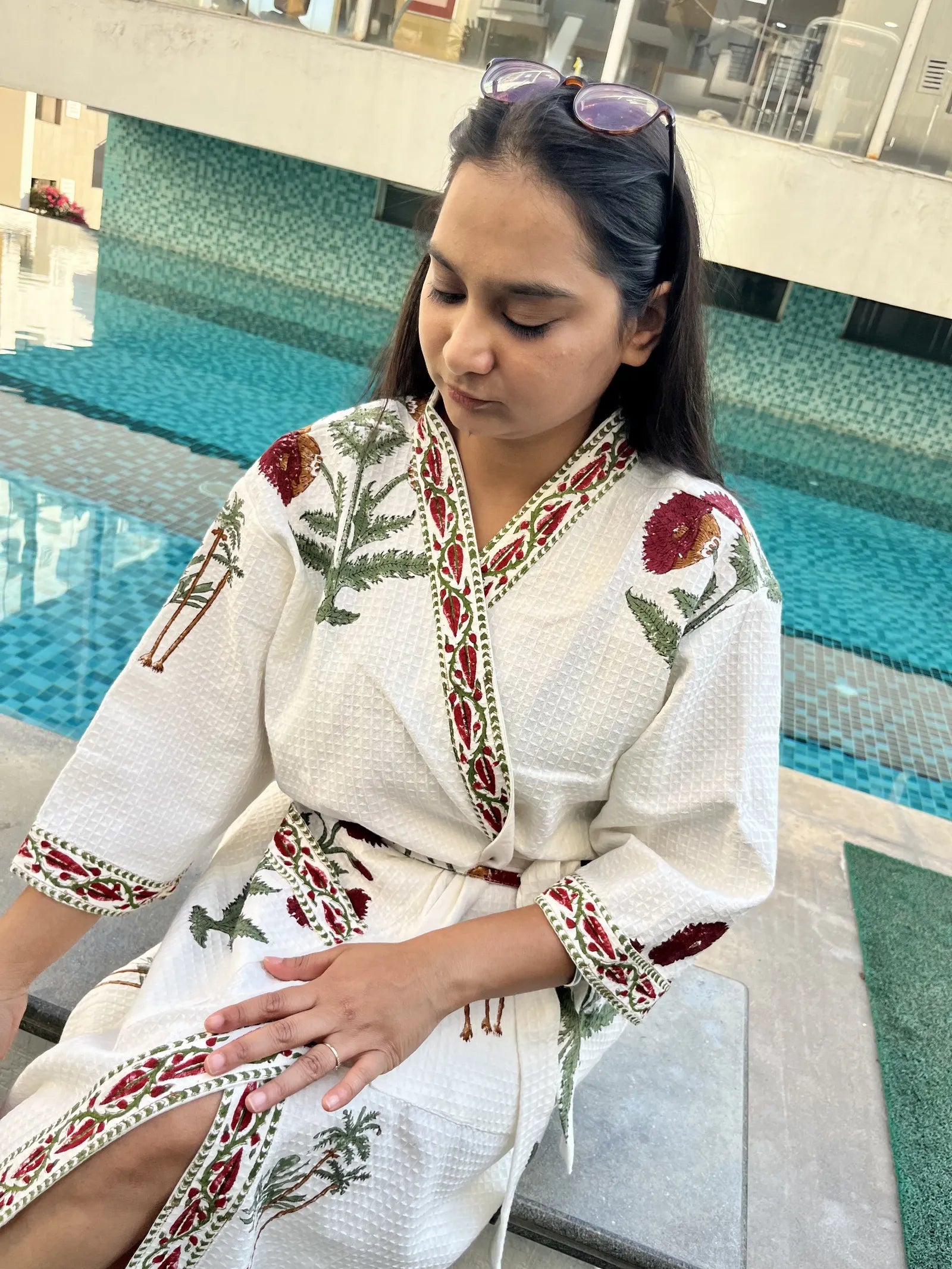 MAROON FLOWER PALM TREE Handblock Printed Waffle Cotton Bathrobe image 5