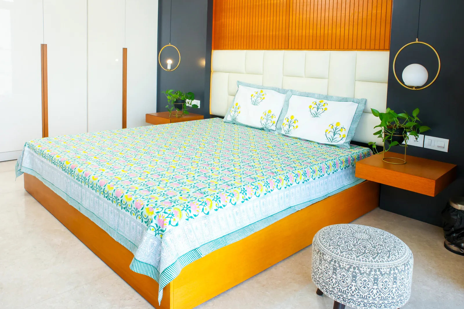 Pink & Yellow Parijat Handblock Premium Cotton Bedsheet Set image 1