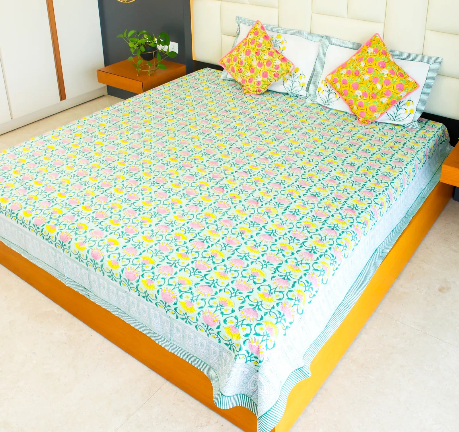 Pink & Yellow Parijat Handblock Premium Cotton Bedsheet Set image 4
