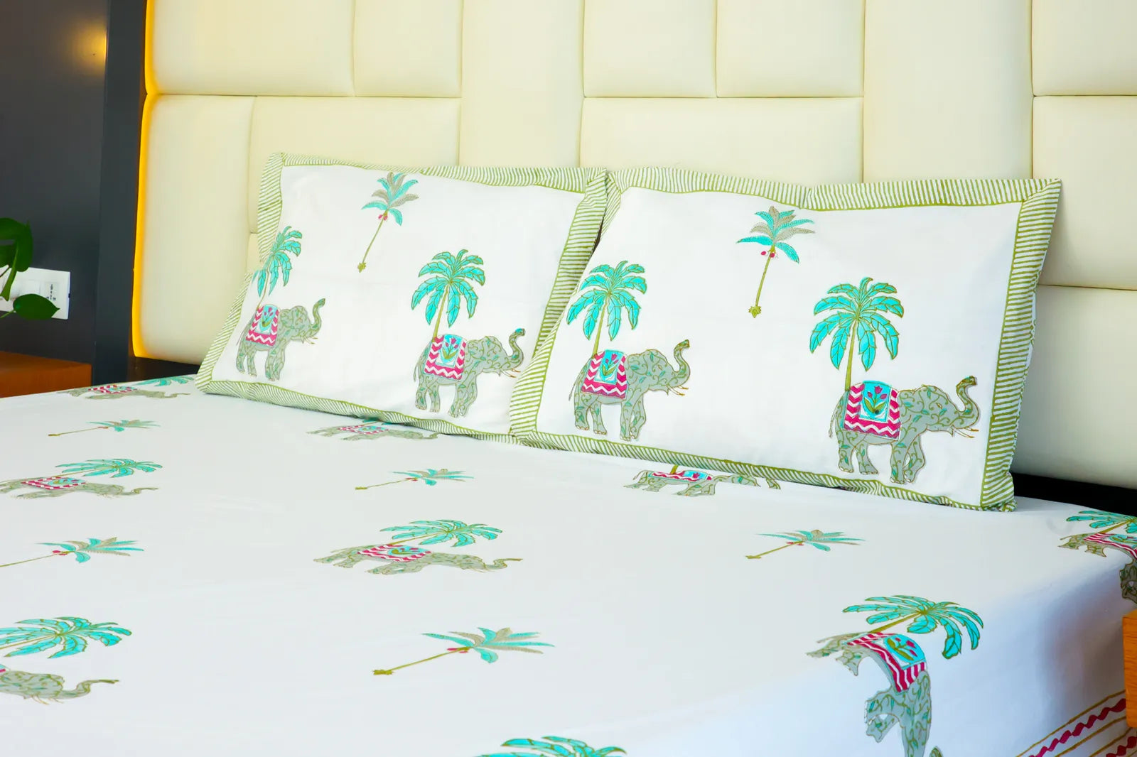 Wild Palm Handblock Premium Cotton Bedsheet Set image 4