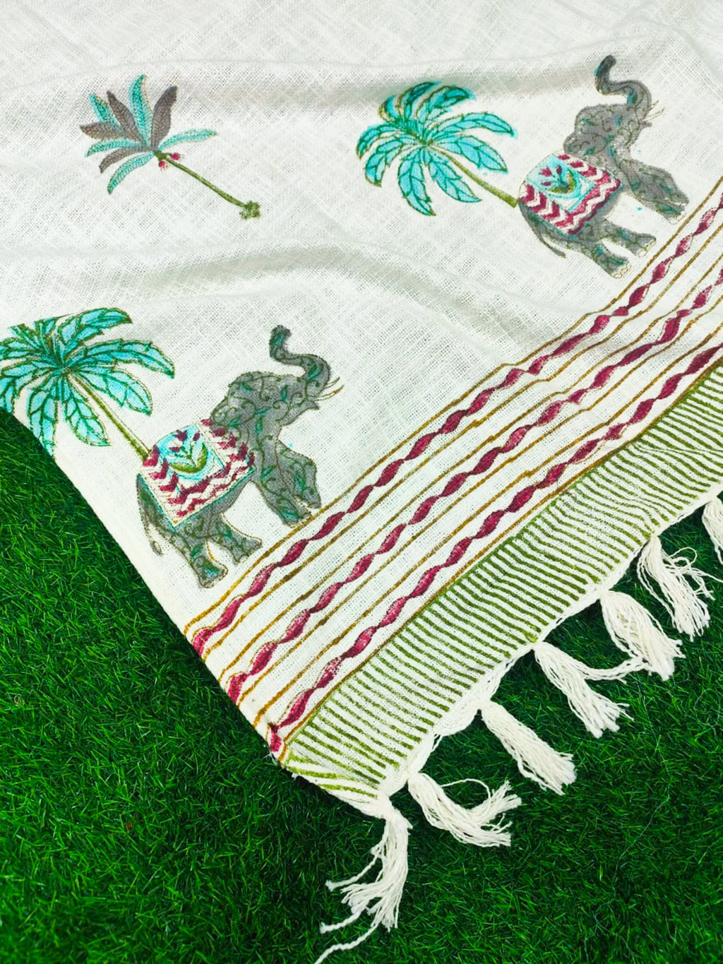 Wild Palm Handblock TNT Cotton Throw Blanket image 2